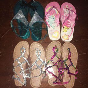 4 pair of girls size 5 sandals